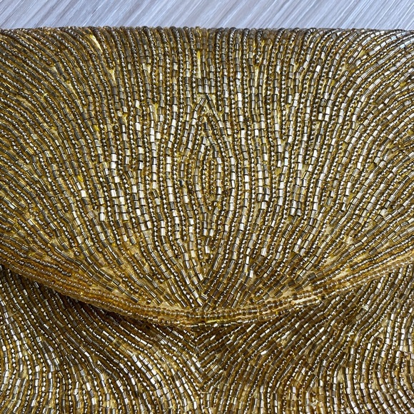 Delill 1950s Vintage Gold Hand Beaded Evening Clutch Purse with Chain - Picture 4 of 12